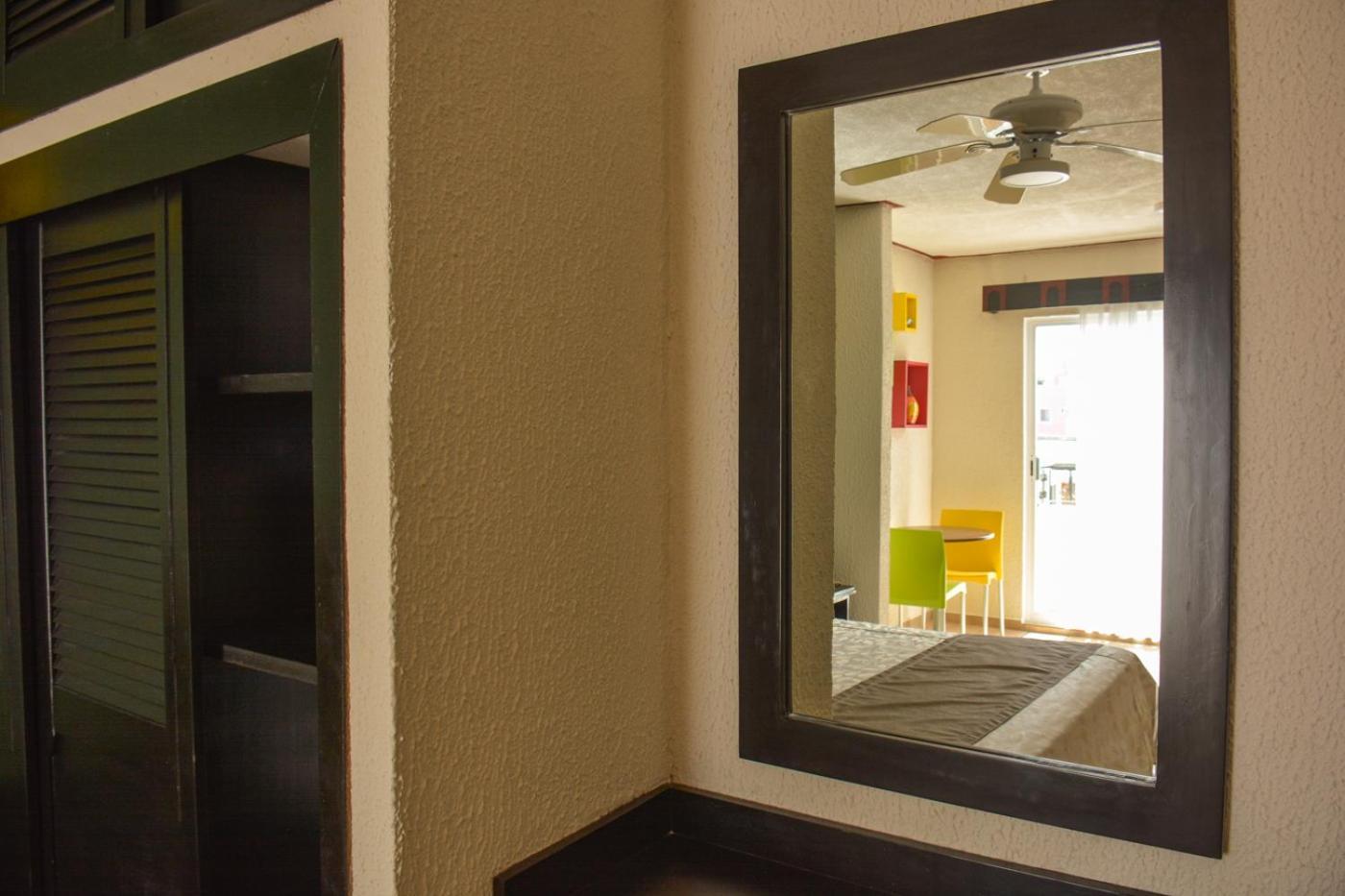 Suites Los Arcos (Adults Only) Isla Mujeres Bagian luar foto