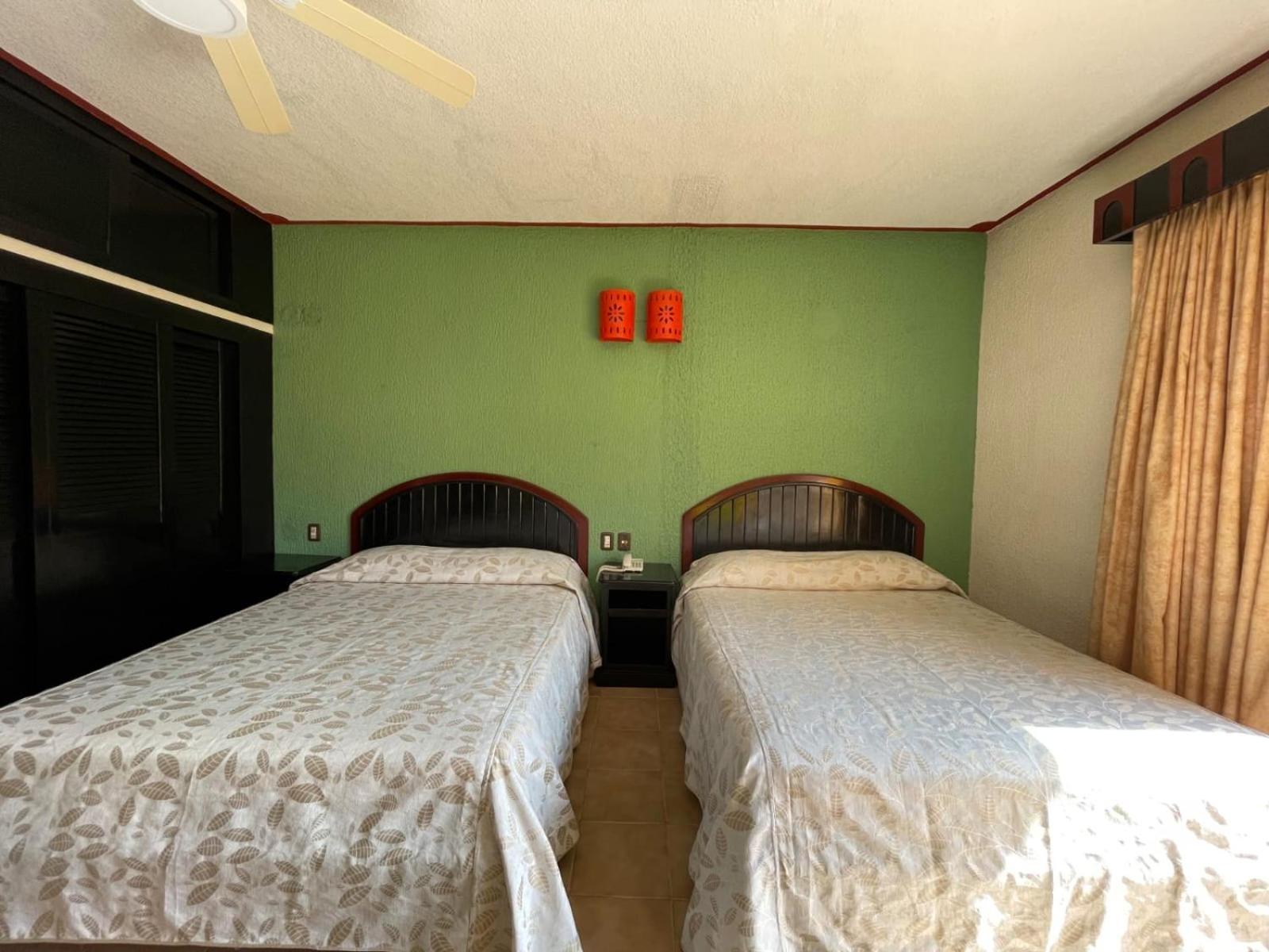 Suites Los Arcos (Adults Only) Isla Mujeres Bagian luar foto