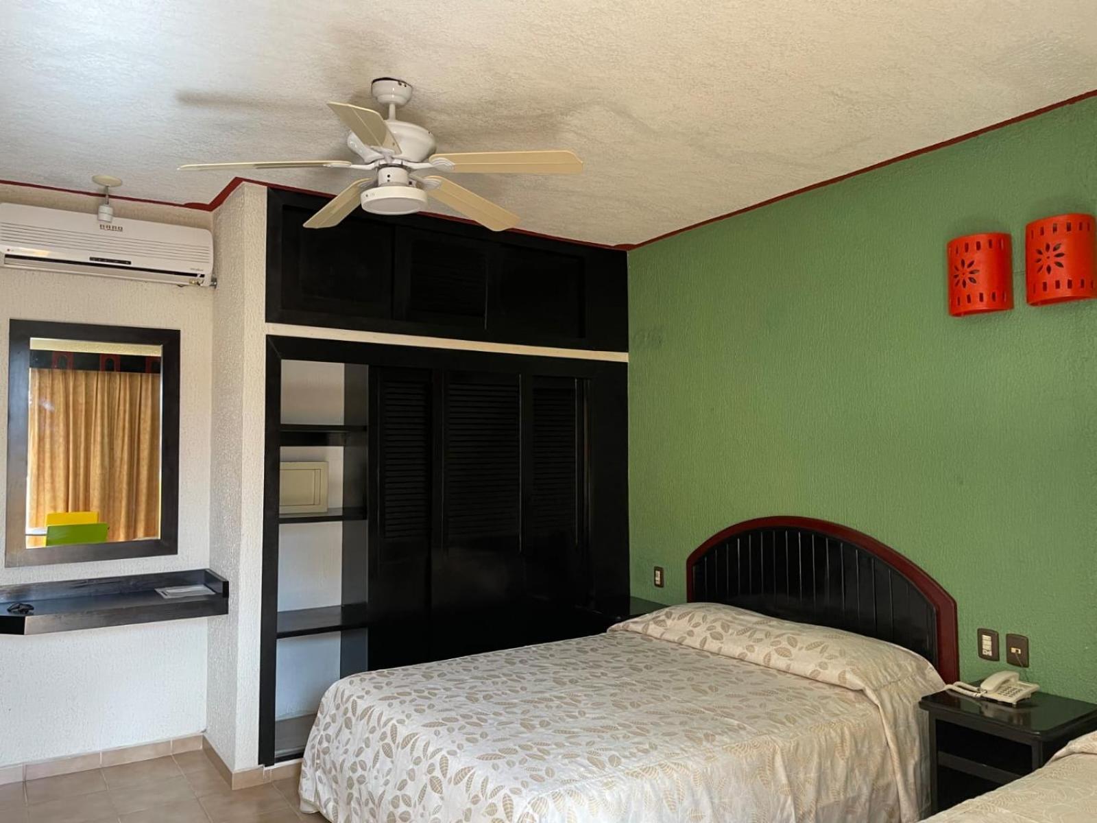 Suites Los Arcos (Adults Only) Isla Mujeres Bagian luar foto