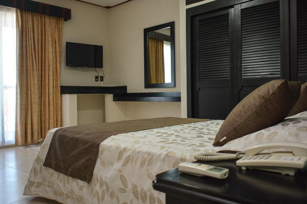 Suites Los Arcos (Adults Only) Isla Mujeres Bagian luar foto